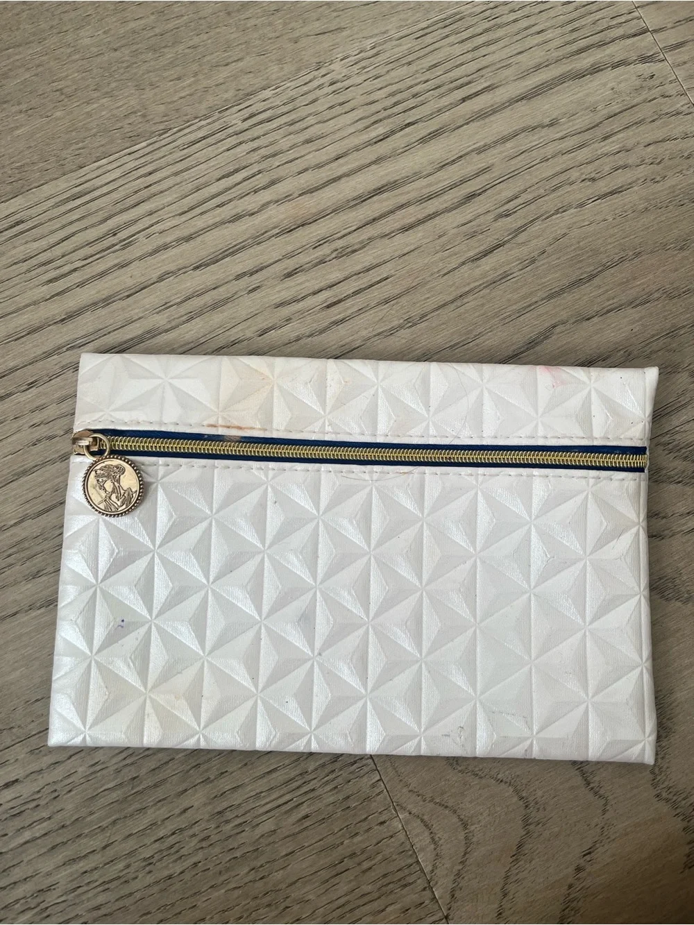 ipsy White Geometric Cosmetic Pouch with Gold Zipper Charm